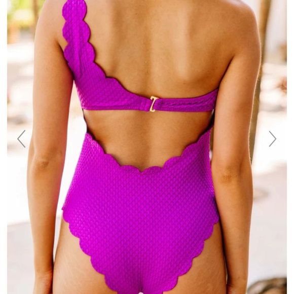 Pink Lily Boutique One Piece Swimsuit - Picture 3 of 5